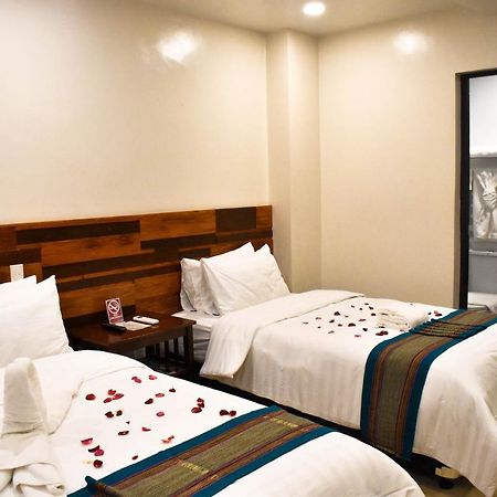 Hotel Lourdes Laoag Exteriér fotografie